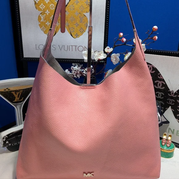 Michael Kors Junie Medium Leather Shoulder Bag - Salmon - Picture 3 of 14